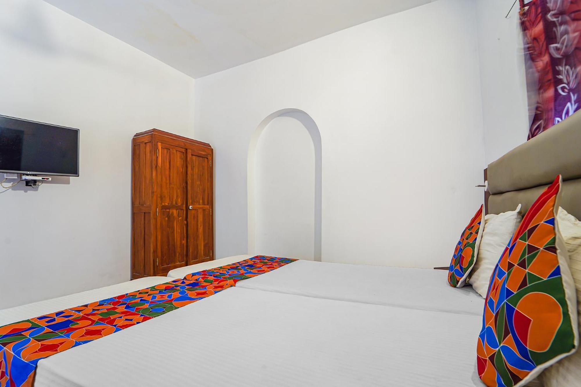 פונדיצ'רי Fabexpress Le Aham Boutique - Auroville Beach - 600M מראה חיצוני תמונה